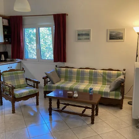 Great Stay & Beautiful Trails Raches  Buitenkant foto